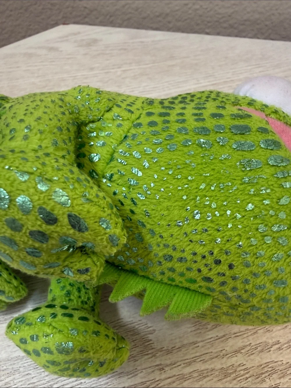 Disney Tangled Pascal the Chameleon 9 Inch Plush - Perfect for Rapunzel Cosplay
